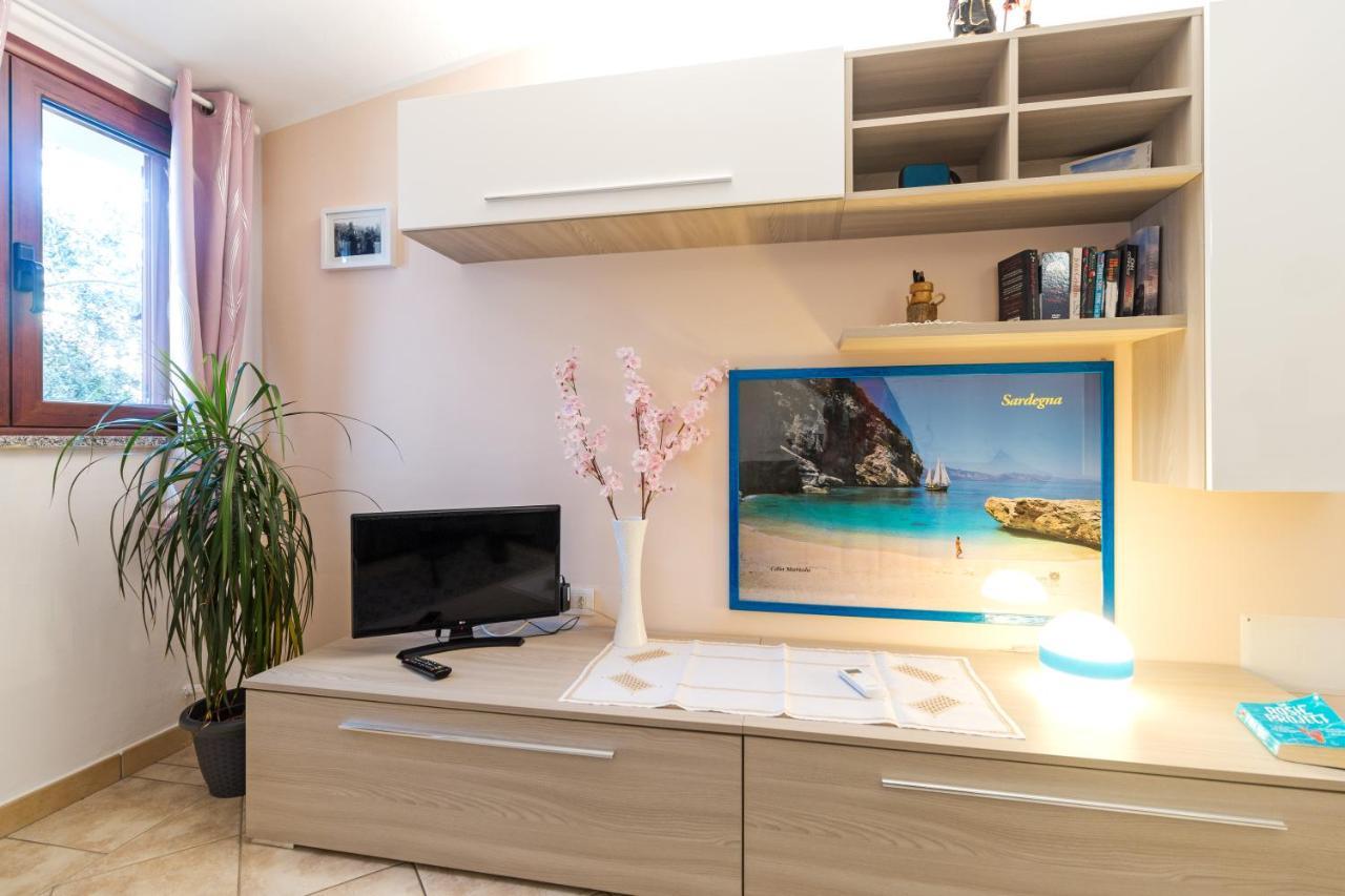 Ferienwohnung Sebastian House Cala Gonone Exterior foto