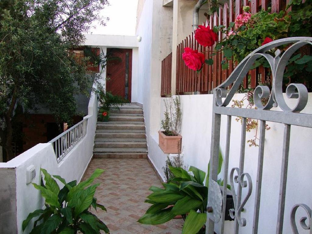 Ferienwohnung Sebastian House Cala Gonone Exterior foto